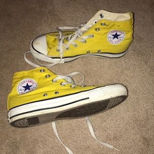 Yellow Converse High-tops